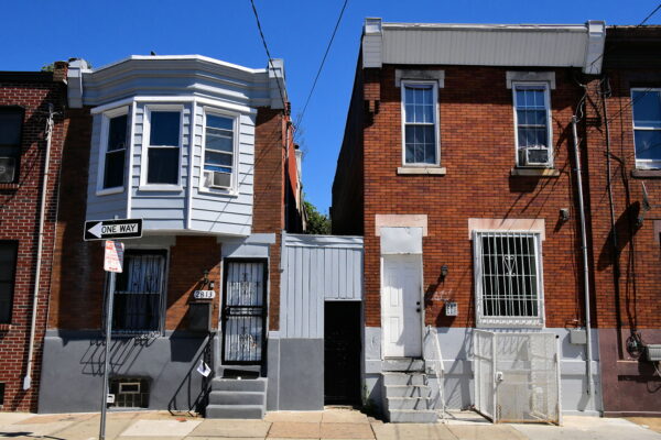 Chapter 22: Brick Rowhouse with Barred Windows in Philadelphia, Pennsylvania - Encircle Photos