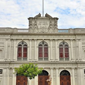 Museum of Art in Lima, Peru - Encircle Photos