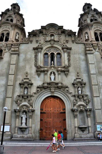 Church of the Miraculous Virgin in Miraflores, Peru - Encircle Photos
