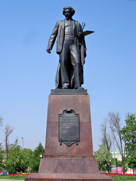 Ilya Repin Monument in Moscow, Russia - Encircle Photos