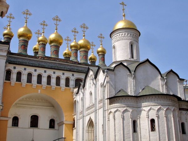 Nativity and Deposition of the Robe Churches within Kremlin in Moscow, Russia - Encircle Photos