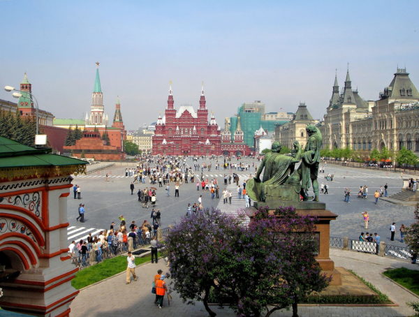 Visual Overview of Red Square in Moscow, Russia - Encircle Photos