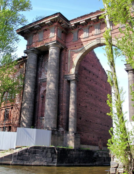 New Holland Arch in Saint Petersburg, Russia - Encircle Photos