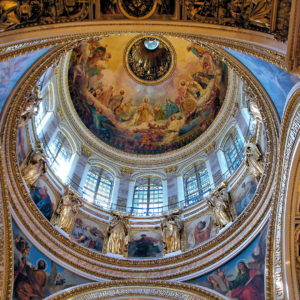 Saint Isaac’s Cathedral Rotunda in Saint Petersburg, Russia - Encircle Photos