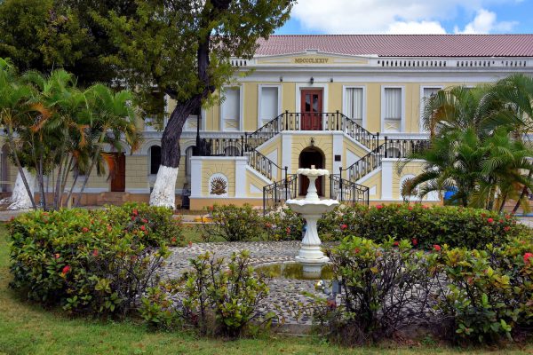 Legislative Building in Charlotte Amalie, Saint Thomas - Encircle Photos