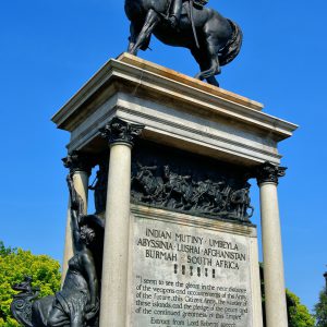 Lord Roberts Monument in Glasgow, Scotland - Encircle Photos