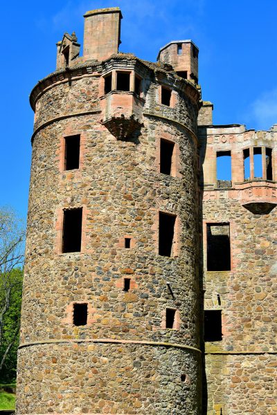 Huntly Castle Round Tower in Huntly, Scotland - Encircle Photos