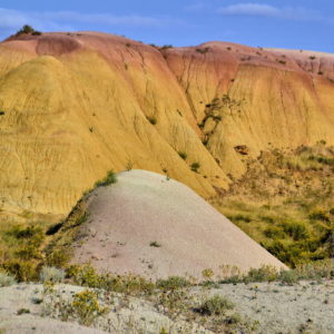 Yellow Mounds Overlook in Badlands, South Dakota - Encircle Photos