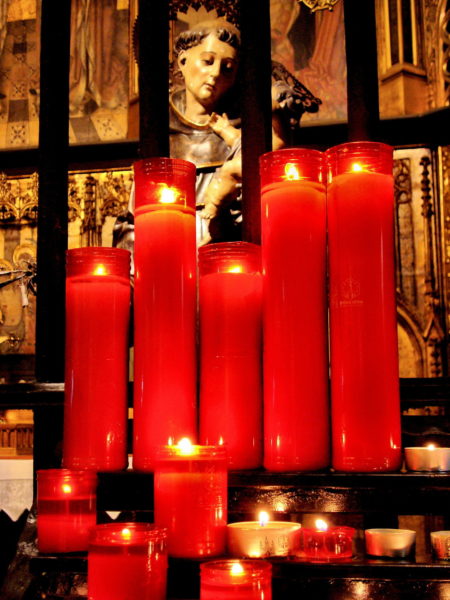 Barcelona Cathedral’s St. Cristo de Lepanto Chapel in Ciutat Vella District in Barcelona, Spain - Encircle Photos
