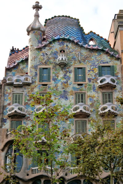 Casa Batlló by Guadí in Eixample District in Barcelona, Spain - Encircle Photos
