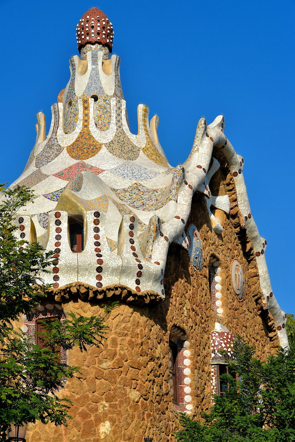 Park Güell by Antoni Guadí in Gràcia District in Barcelona, Spain -  Encircle Photos, image size:961x1440