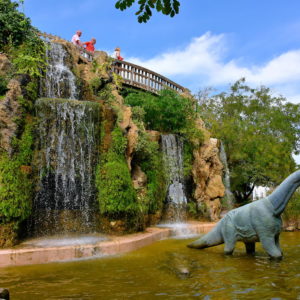 Dinosaur Waterfall at Parque Genove’s in Cádiz, Spain - Encircle Photos