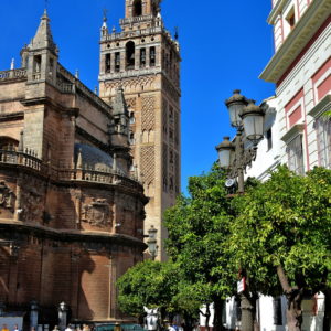 Welcome to Casco Antiguo in Seville, Spain - Encircle Photos