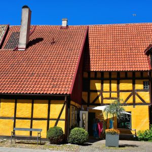 Hedman Courtyard and Yellow House in Malmö, Sweden - Encircle Photos