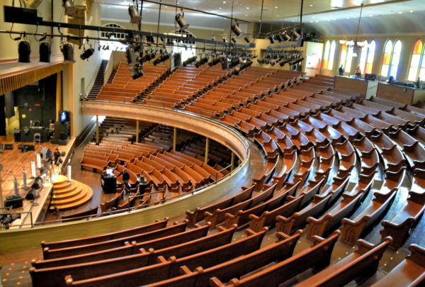 Tour the Ryman Auditorium in Nashville, Tennessee - Encircle Photos