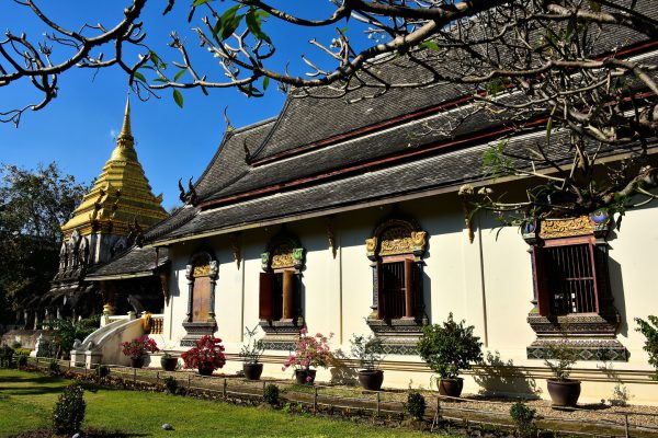 Main Viharn and Chedi at Wat Chiang Man in Chiang Mai, Thailand - Encircle Photos