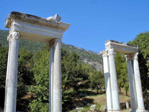 Hadrian’s Gate in Ephesus, Turkey - Encircle Photos