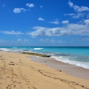 Osprey Beach in Cockburn Town, Grand Turk, Turks and Caicos Islands - Encircle Photos