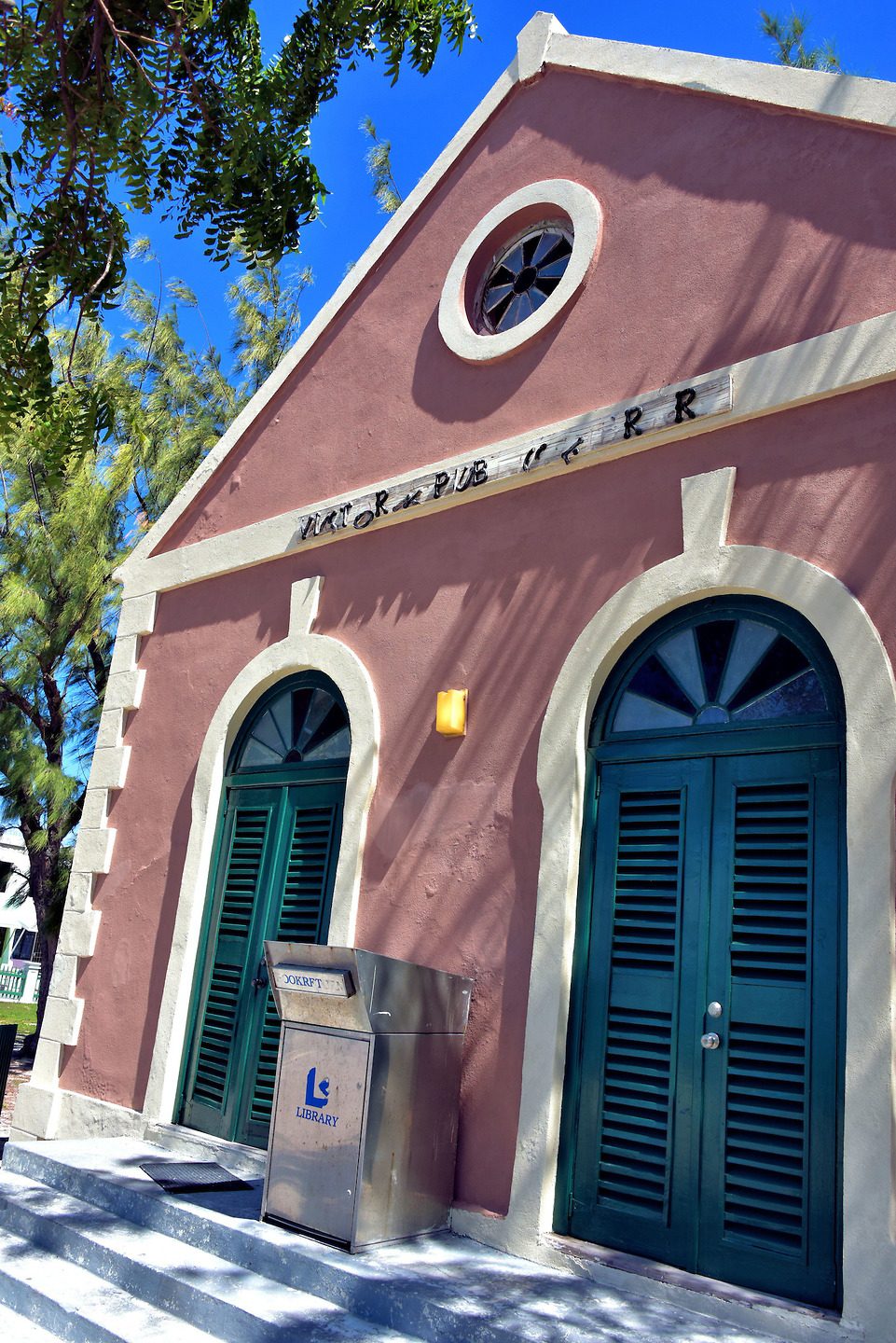 Victoria Public Library in Cockburn Town, Grand Turk, Turks and Caicos Islands - Encircle Photos