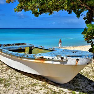 Secluded Tropical Nirvana in Grand Turk, Turks and Caicos Islands - Encircle Photos