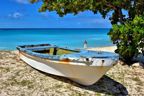 Secluded Tropical Nirvana in Grand Turk, Turks and Caicos Islands - Encircle Photos