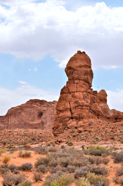 Drive along The Great Wall in Arches National Park, Utah - Encircle Photos