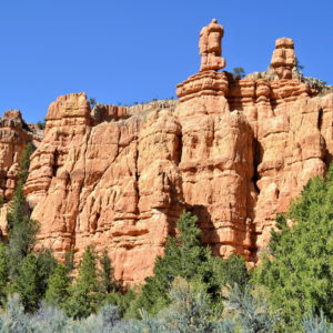 Hoodoos behind Visitor Center in Red Canyon, Utah - Encircle Photos
