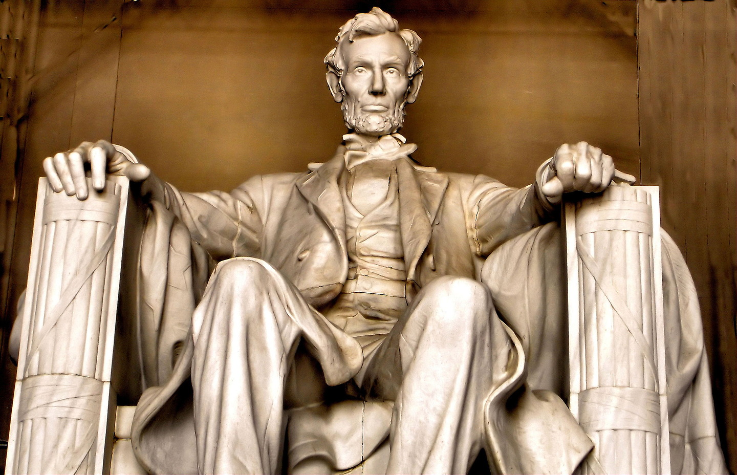 Chapter 41: Abraham Lincoln Statue at Lincoln Memorial in Washington, DC - Encircle Photos