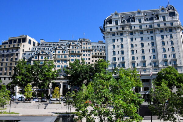 Prologue: Willard Hotel in Washington, DC - Encircle Photos